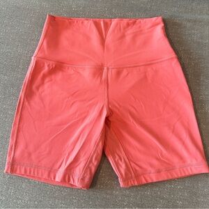 Lululemon 6” align shorts size 6
